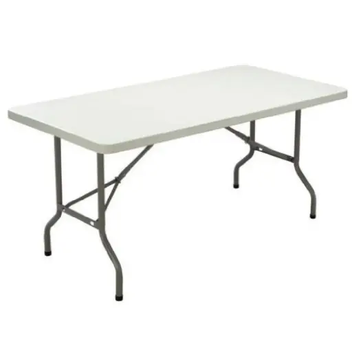 Plastieken tafel